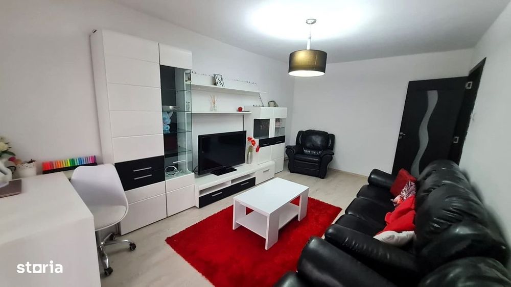 Apartament 3 camere 60 mp decomandat zona centrala
