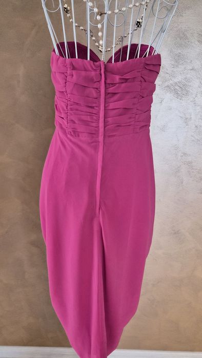 Елегантна рокля "H&M"