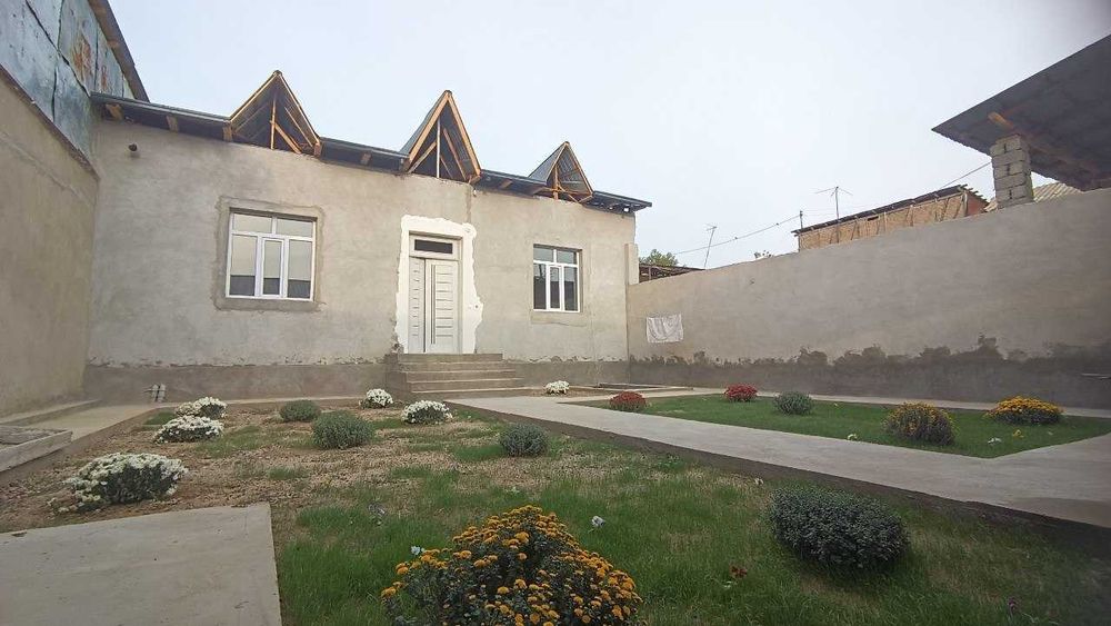 Келесда янги 2,8 соток ховли сотилади