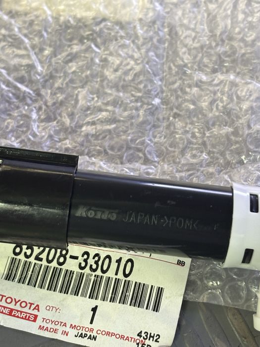 Омыватель фар камри 40-45 оригинал