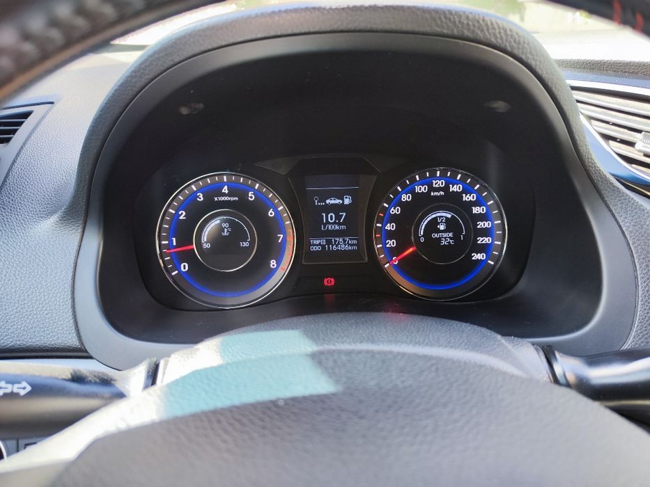 Продам хендай сонату i40 механика