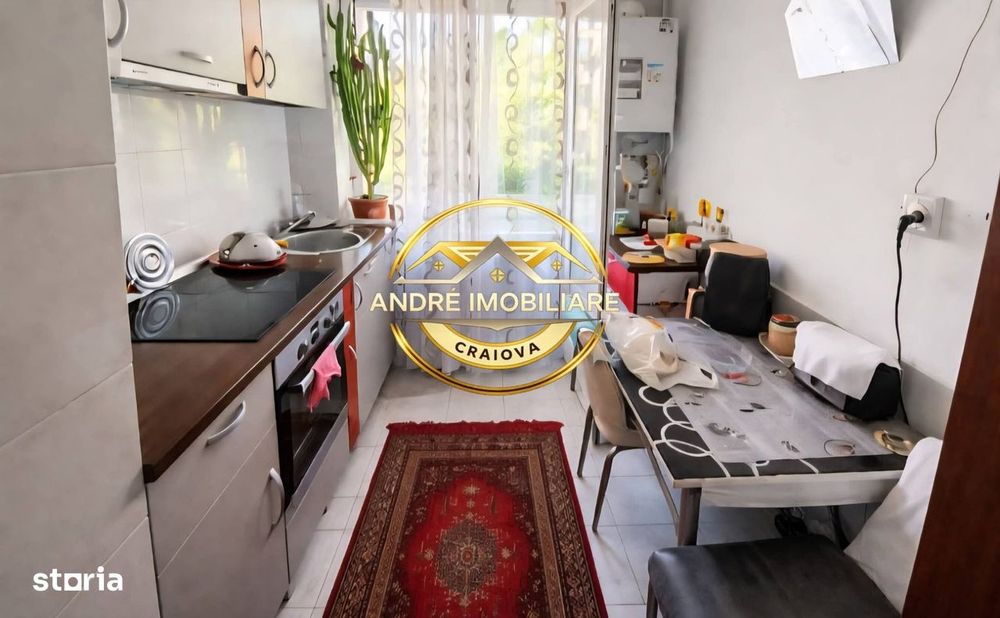 2 CAMERE DE VÂNZARE,Calea Severinului,etajul 3 cu centrală termică