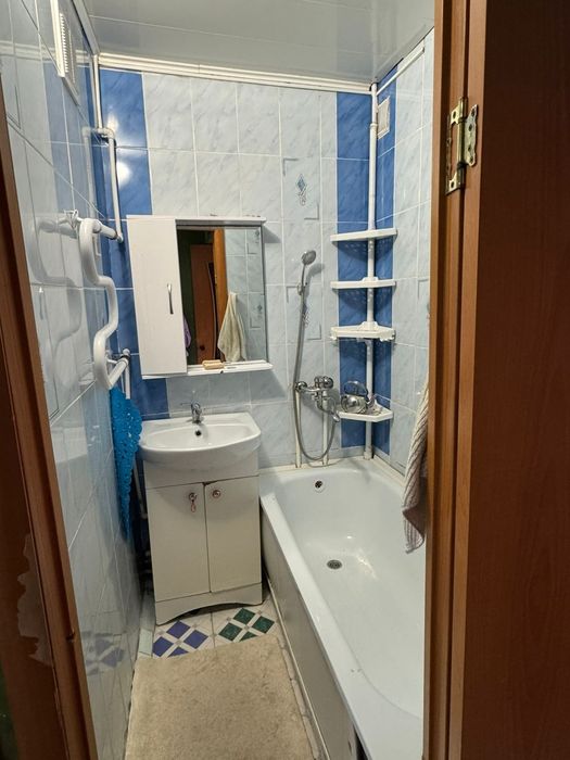 3 бөлмелі пәтер жалға беріледі . Адрес:Ч.Валиханова 22 кв 88