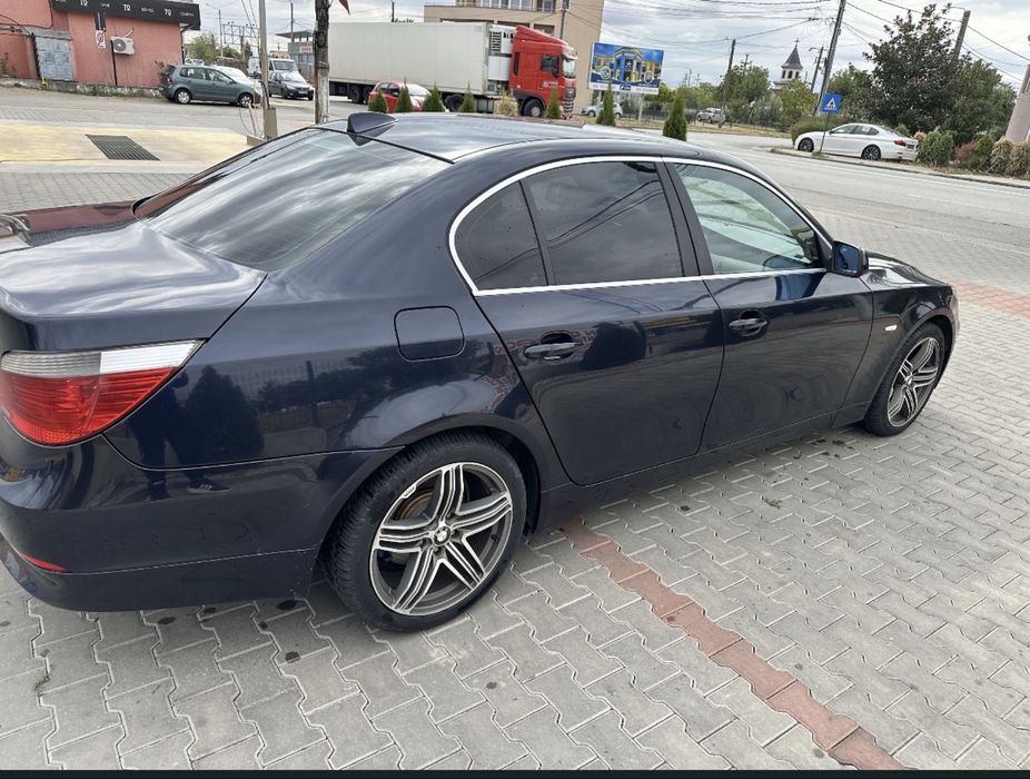 BMW 5 Series 2004 — imagine 2