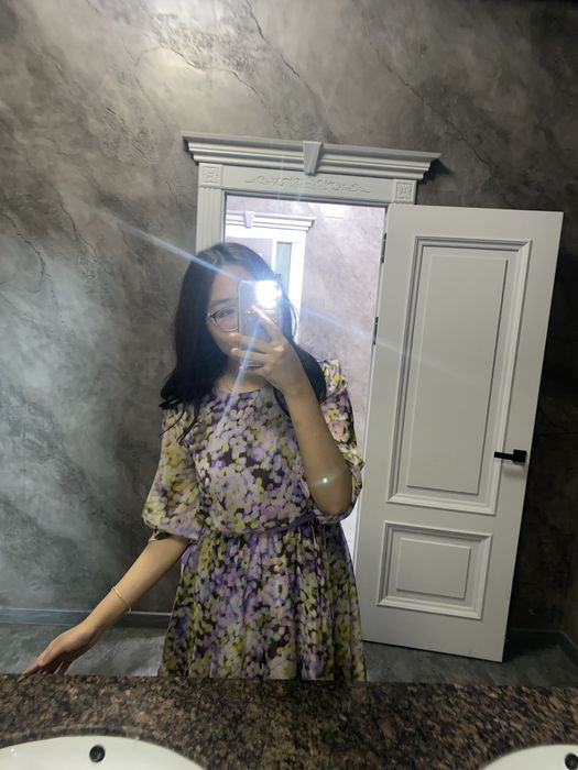 Платья по 8-10 тысяч