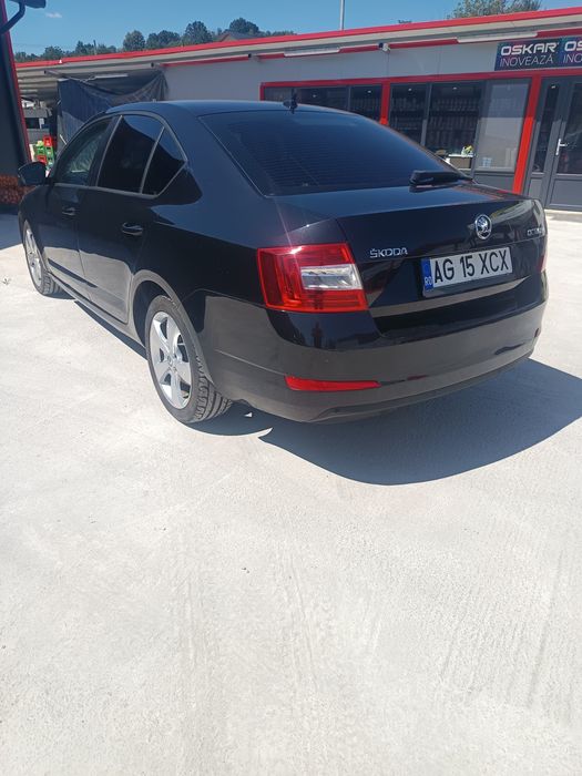SKODA Octavia 2016 — imagine 3