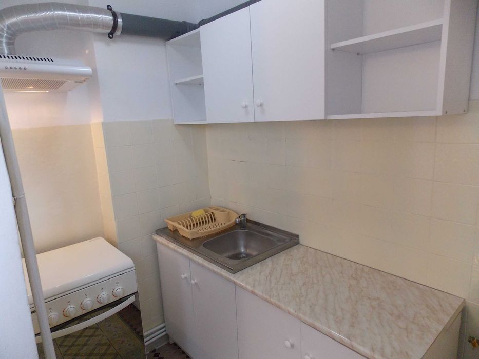 Dau in chirie apartament cu o camera in Mazepa