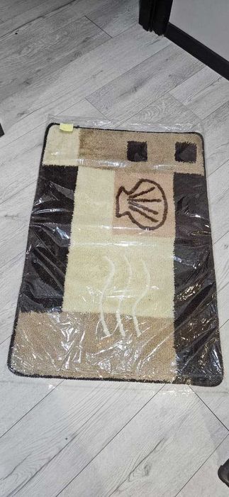 Коврик для ванной комнаты