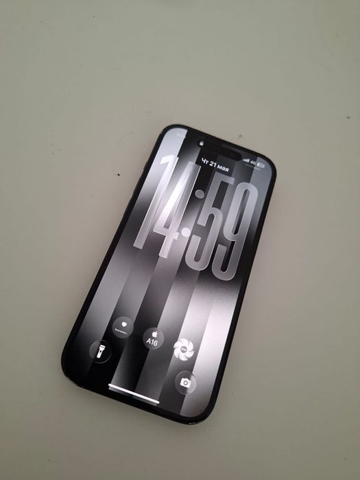 Iphone 15 128\6