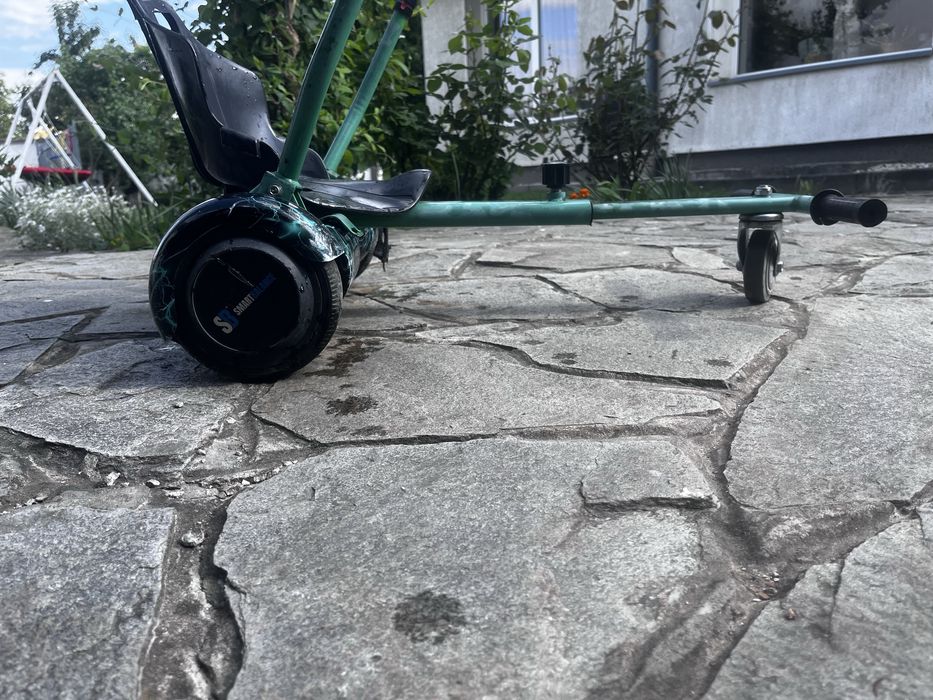 se vinde hoverboard+ hoverkart sau separat !