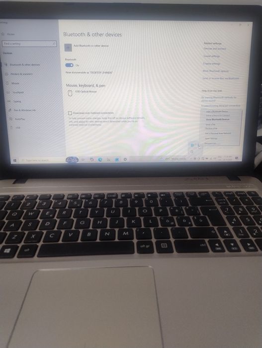 Vând  laptop Asus