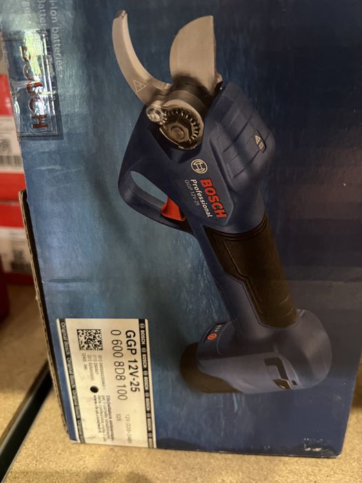 Foarfece de gradina Stihl ASA 20 si Bosch GGP cu acumulator-Sigilata
