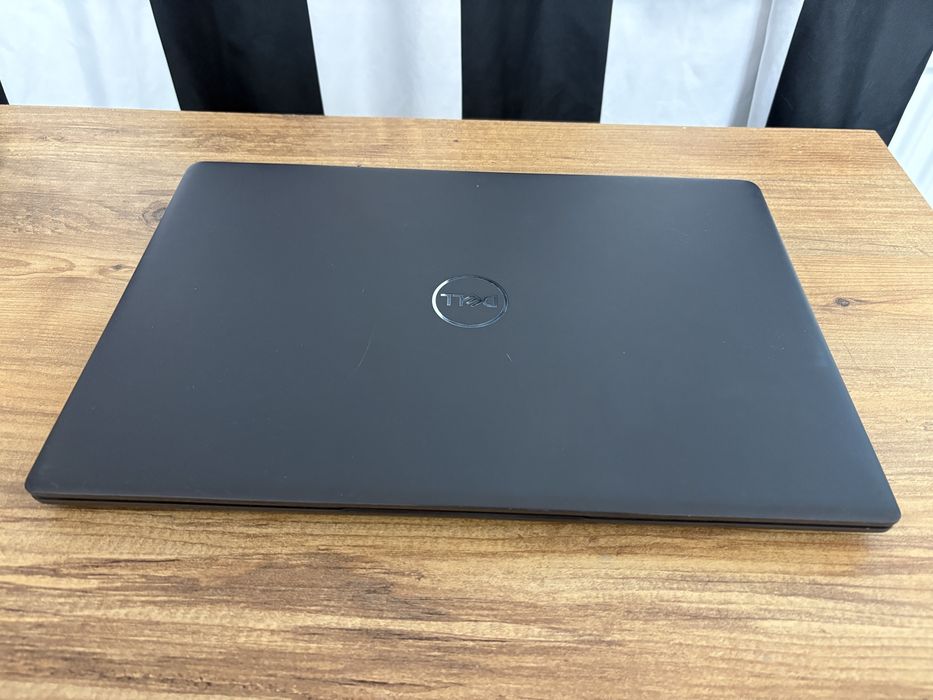 Dell Latitude 3510 , I3 , Gen 10 , 8G RAM , 256 ssd m2