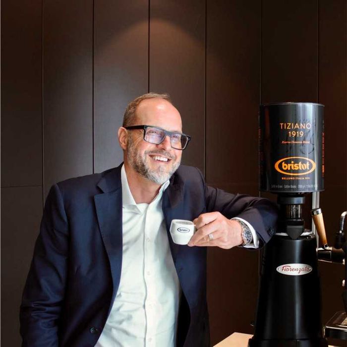 Зерновой и молотый кофе Bristot из Италии. Оптом и в розницу.