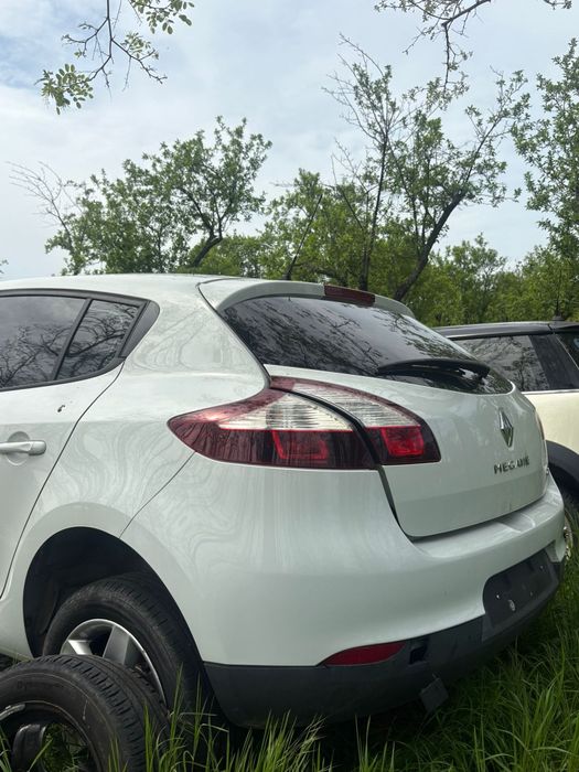Dezmembrez Renault Megane3 2014 diesel 15 DCI