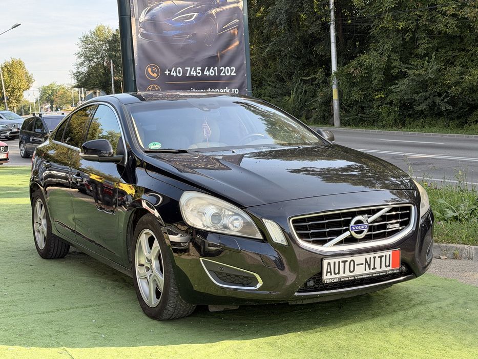 VOLVO S60 2011 — imagine 4