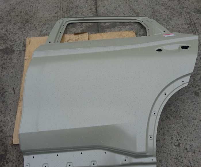 BYD Song Plus EV Левая/правая задняя дверь в сборе