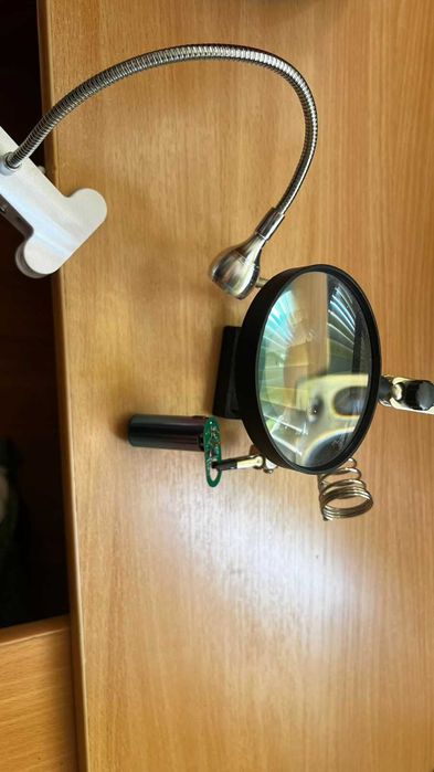 Лупа. Третья рука. Держатель