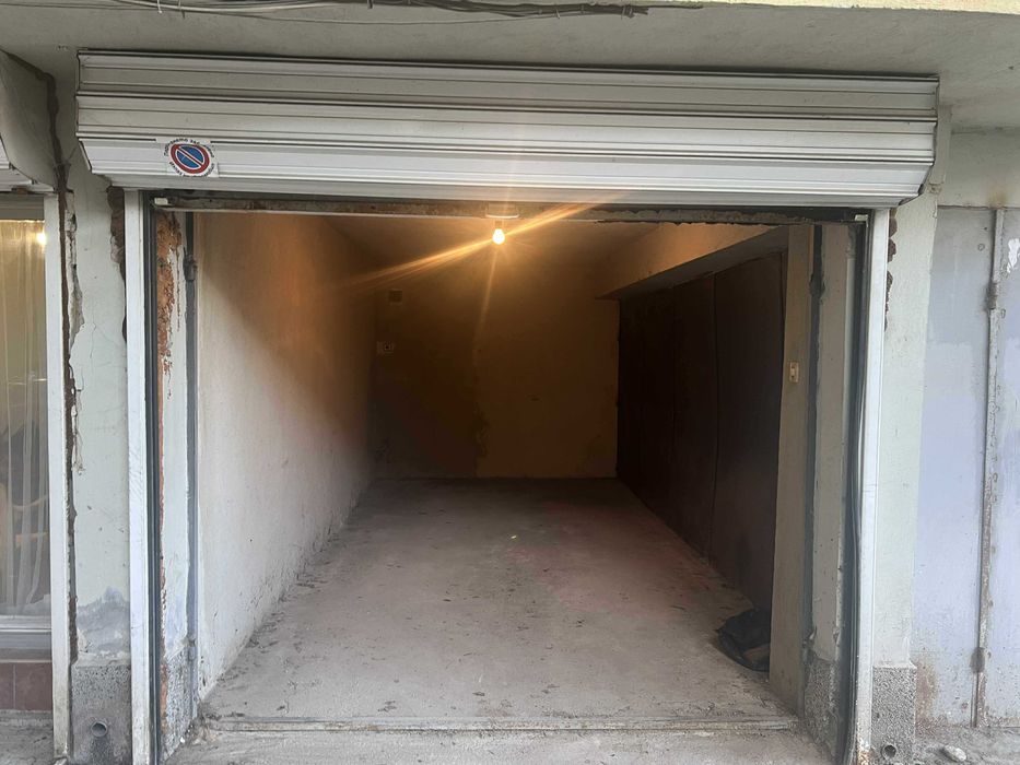 Продава се Гараж / Паркомясто в Варна, Цветен квартал - 14 кв.м за 2643 €/кв.м - Снимка #1