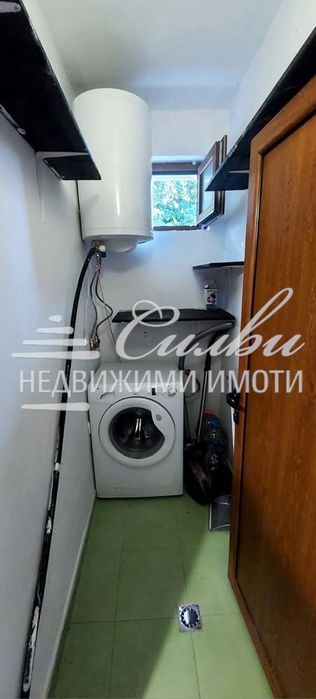 Дава се под наем Тристаен апартамент в Шумен, Център - 91 кв.м за 469.2 € - Снимка #7