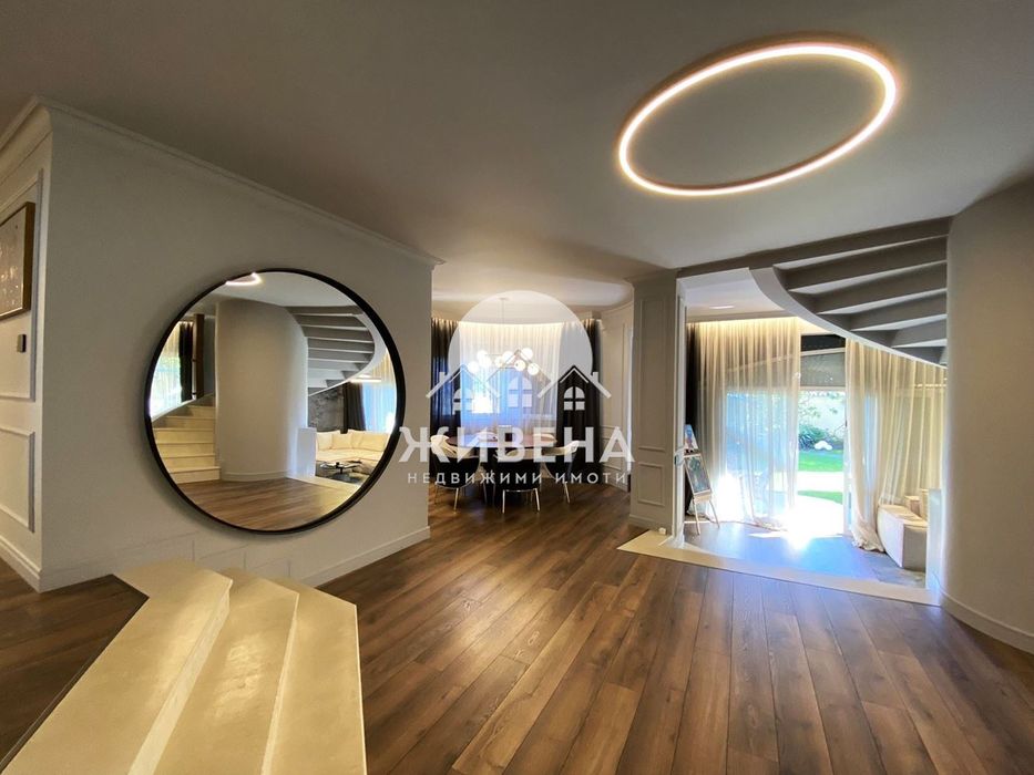 Дава се под наем Къща в Варна, м-т Евксиноград - 800 кв.м за 4000 € - Снимка #1