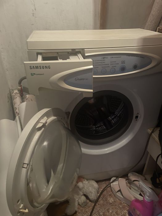 Продам стиральную машинку
