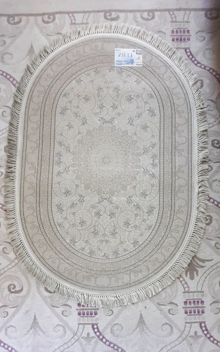 Гилам 3.30×1.50  ва  1.50×1  гиламлар сотилади