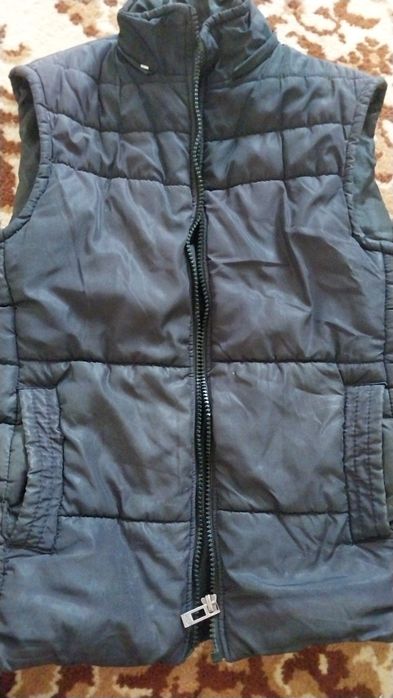 Безрукавка сатылады