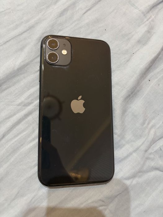 iPhone 11 память 64гб