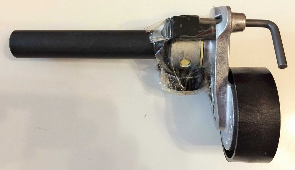 Новый натяжитель приводного ремня Volkswagen Passat B6 - 25 000 тенге