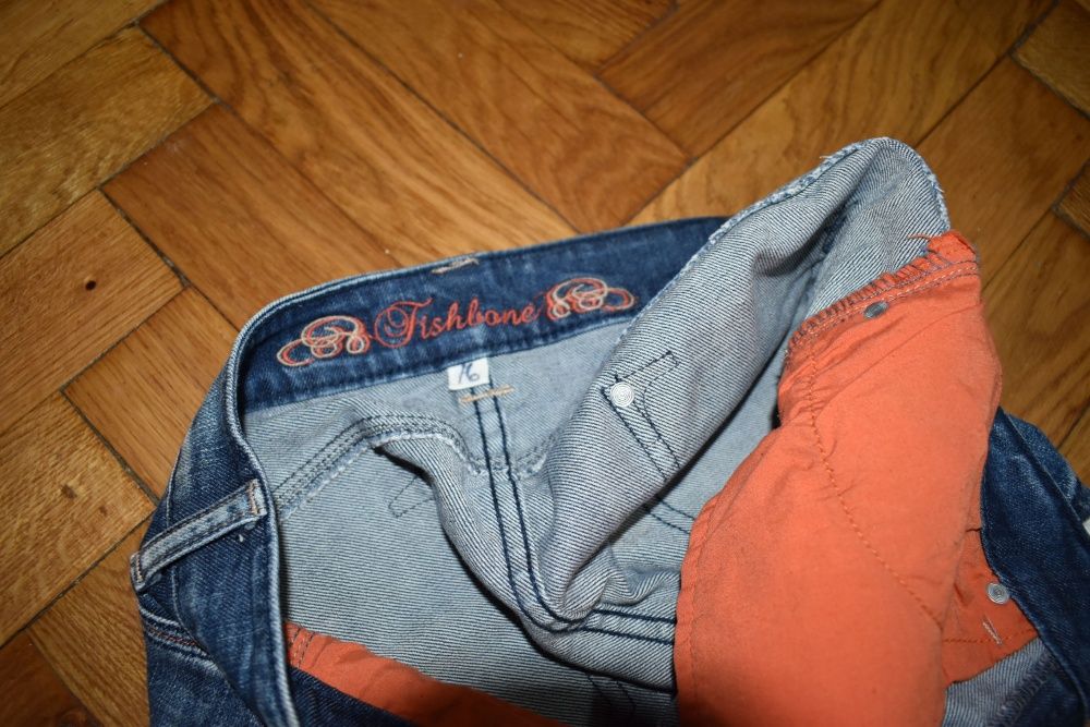 Fusta scurta Fishbone