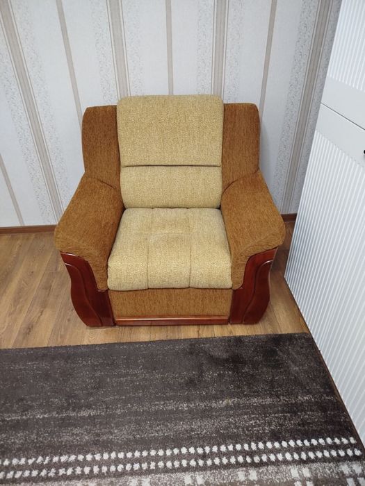 Диван кресла сотилади