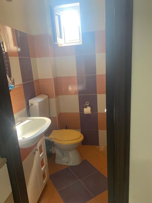 0732919219-Se vinde apartament mobilat partial
