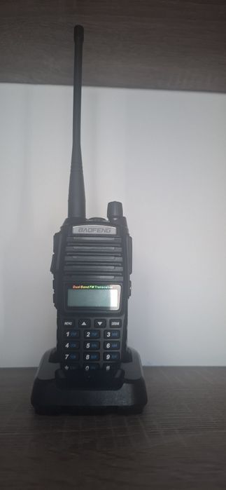 Walkie-Talkie Baofeng UV-82