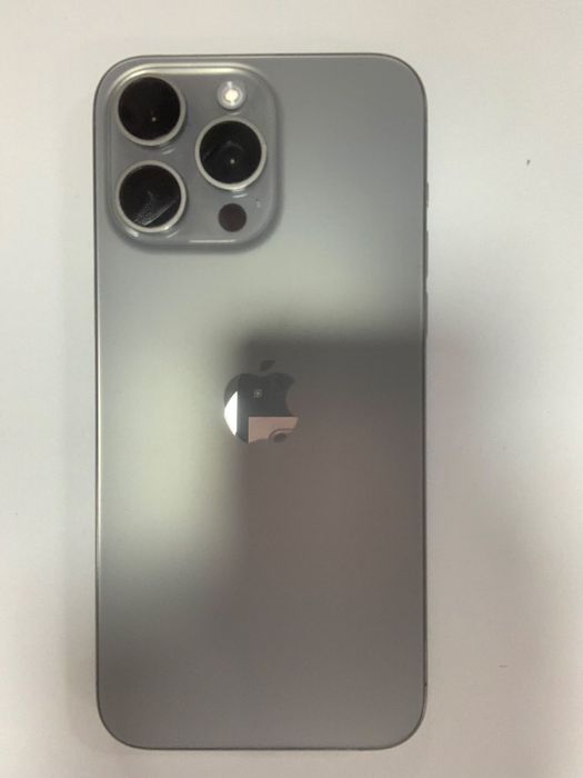 IPhone 15 pro max 512