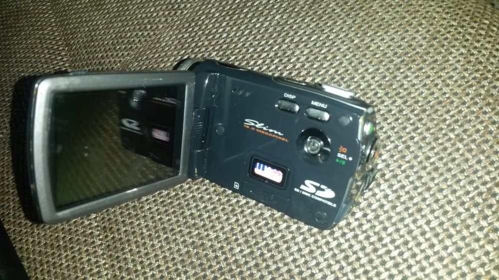 Видеокамера сони