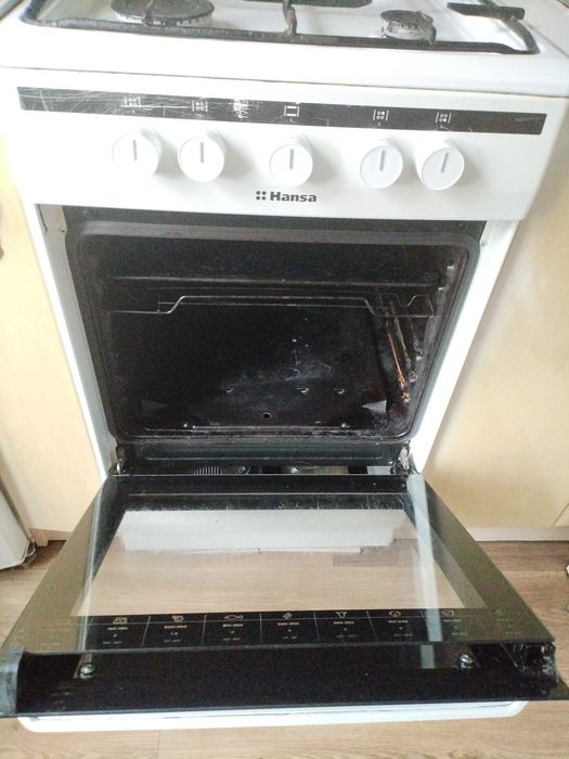 Продам газовую плиту