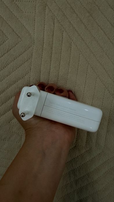 Оригинальный адаптер Apple USB-C 140W