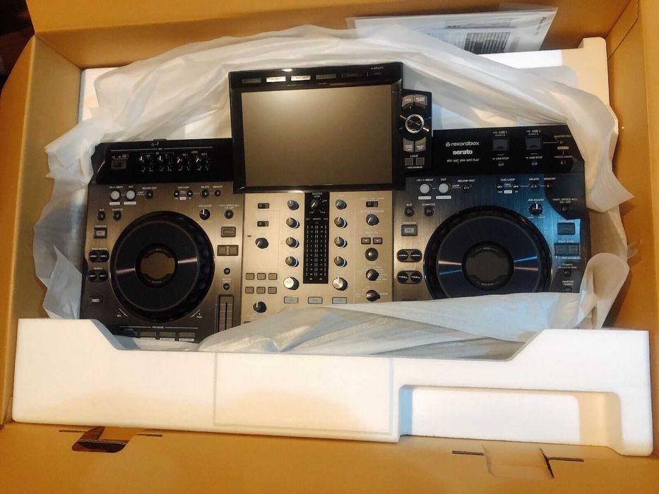 Продается Pioneer RX3