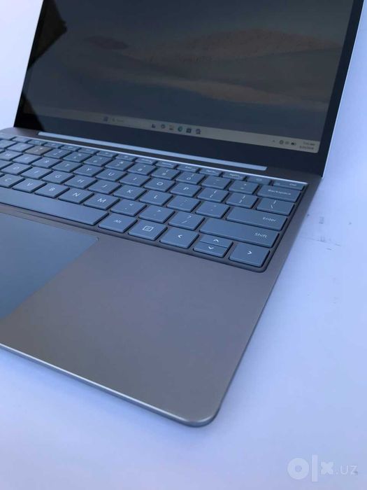 surface laptop go 2 8/128gb