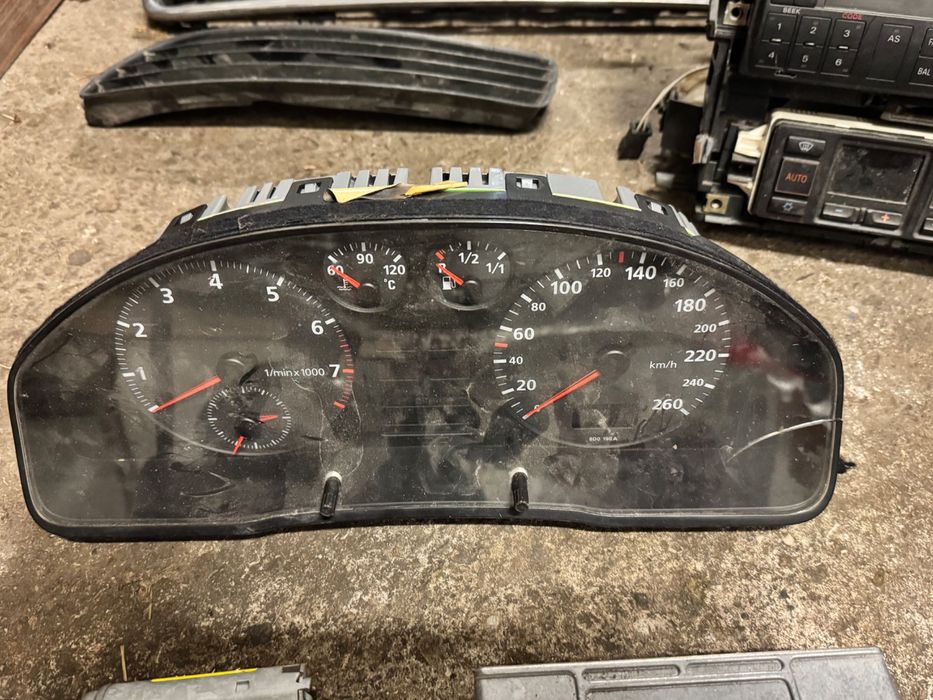 Авточасти Audi A4 B5