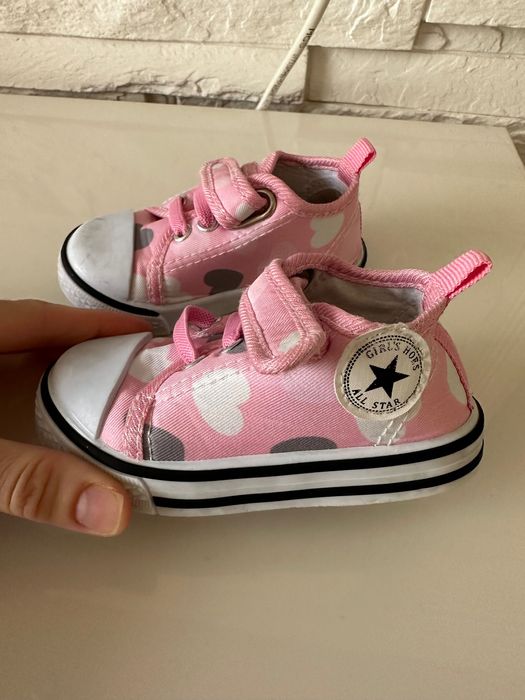 Детски маратонки Adidas и Mat Star