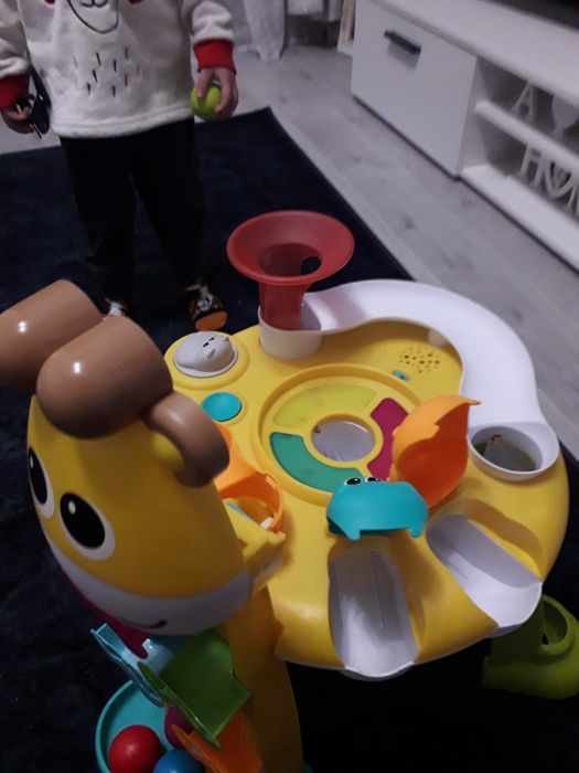 Jucarie bebelusi B Kids, Statie de distractie Girafa