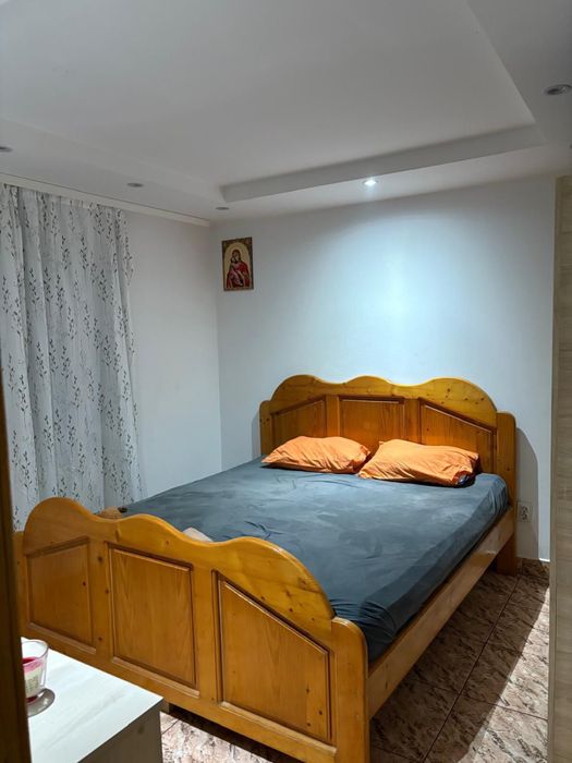 Inchiriez apartament cu doua camere