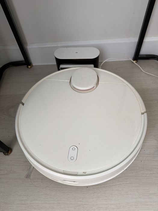 Продается робот пылесос