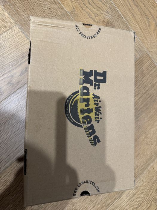 Продам ботинки Dr martens