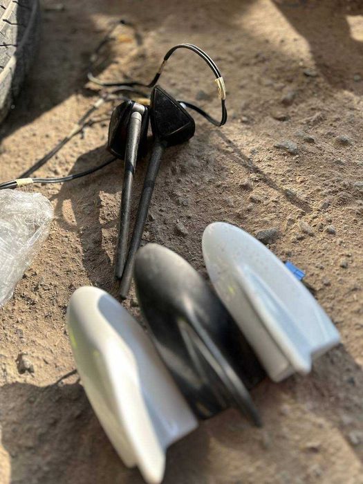 Антенна на крышу Lexus RX330, RX350 Лексус