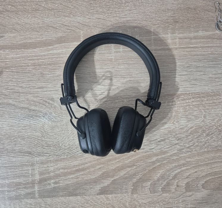 Продам наушники маршалл