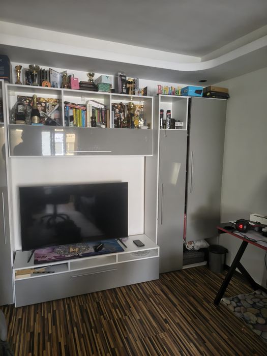 Vind apartament 2 camere confort 1