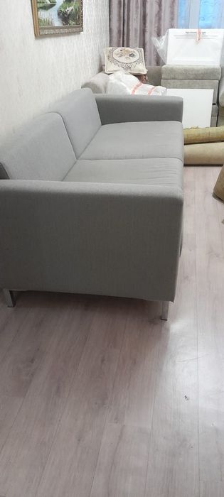 Продам диван немецкий в отличном состоянии